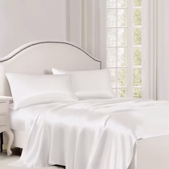 Hsbs007 Pure Silk Four Piece Set Simple Atmosphere 100 Mulberry Silk Bedding Princess Style Quilt Cover Sheet Wholesale